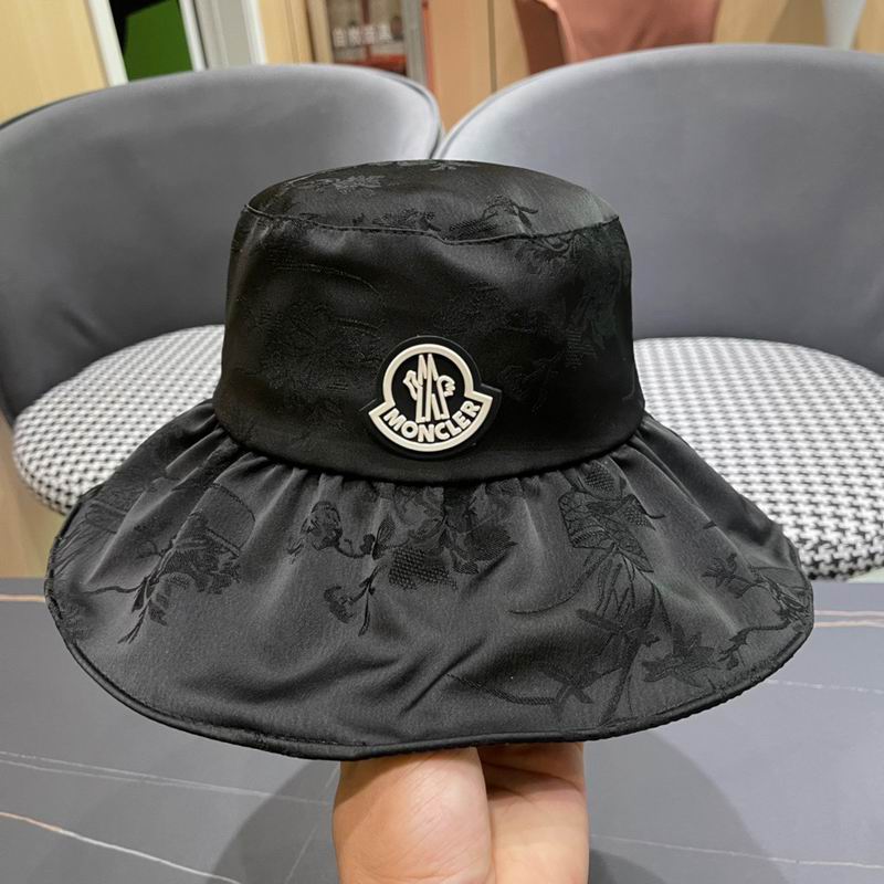 Moncler hat (9)